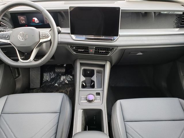New 2026 Volkswagen Tiguan SE AWD/4WD image 9