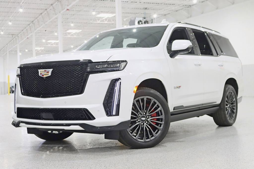 Used 2024 Cadillac Escalade V AWD/4WD image 6