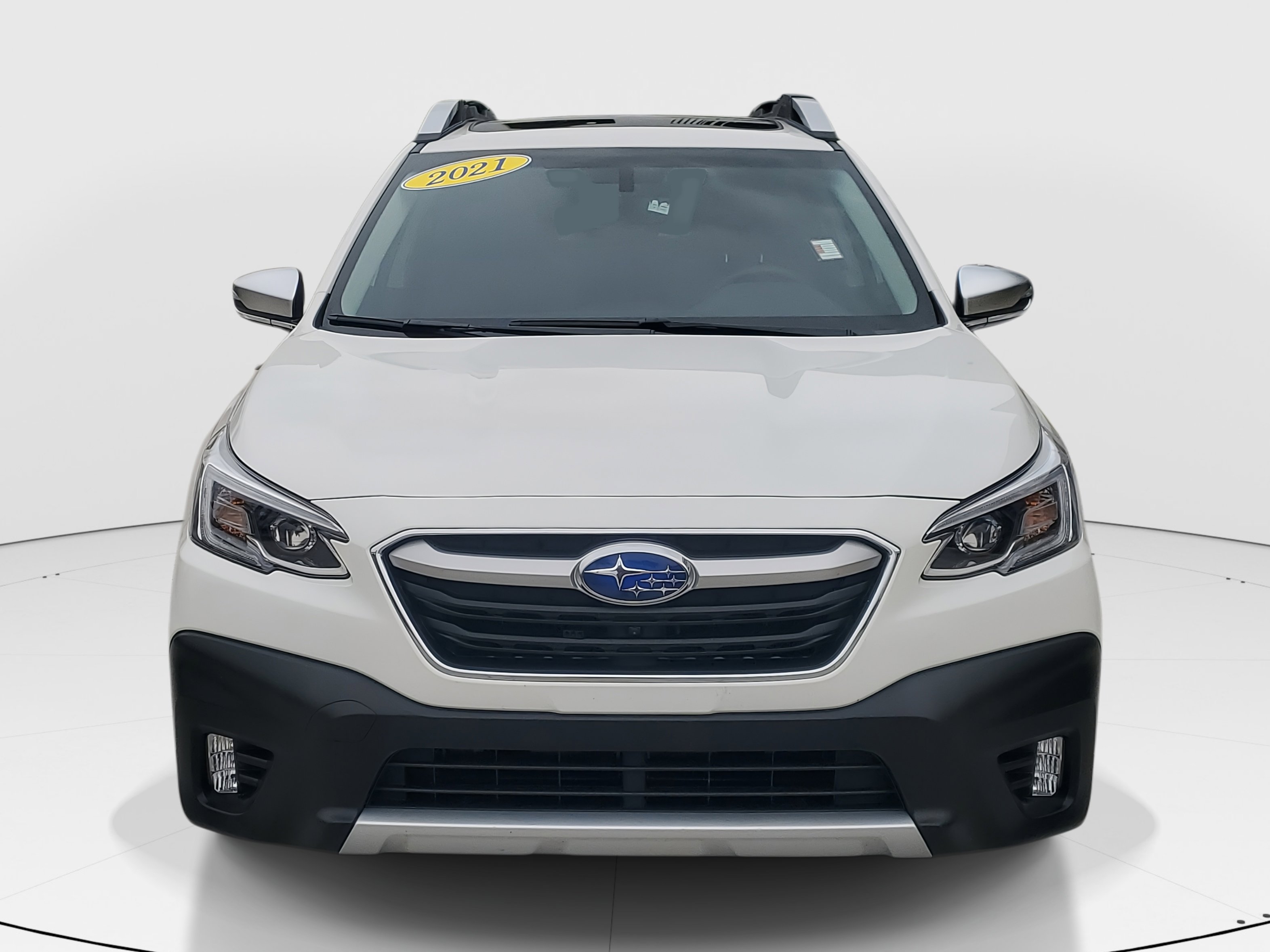 Used 2021 Subaru Outback Touring image 2