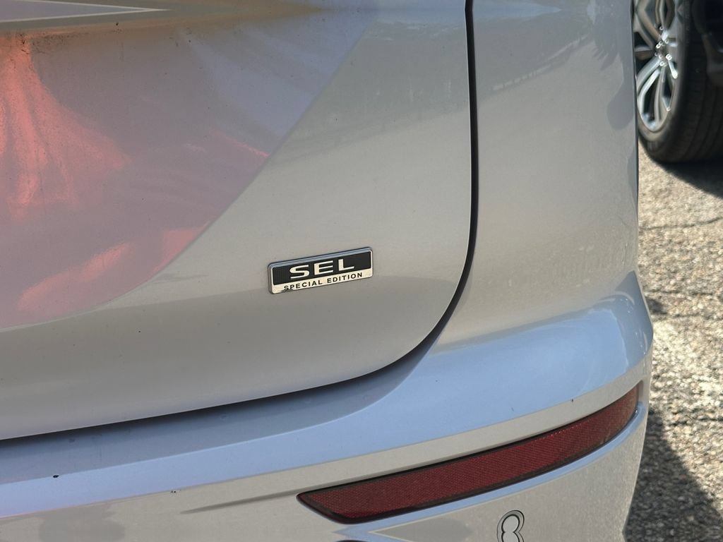 Used 2022 Mitsubishi Outlander SEL AWD/4WD image 33
