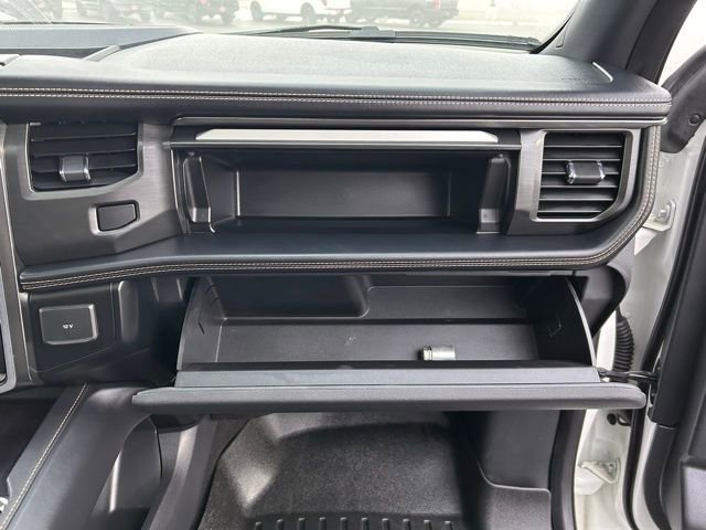 Used 2024 Ford Expedition Max Platinum AWD/4WD image 40