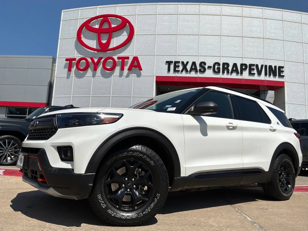 Used 2022 Ford Explorer Timberline AWD/4WD image 2