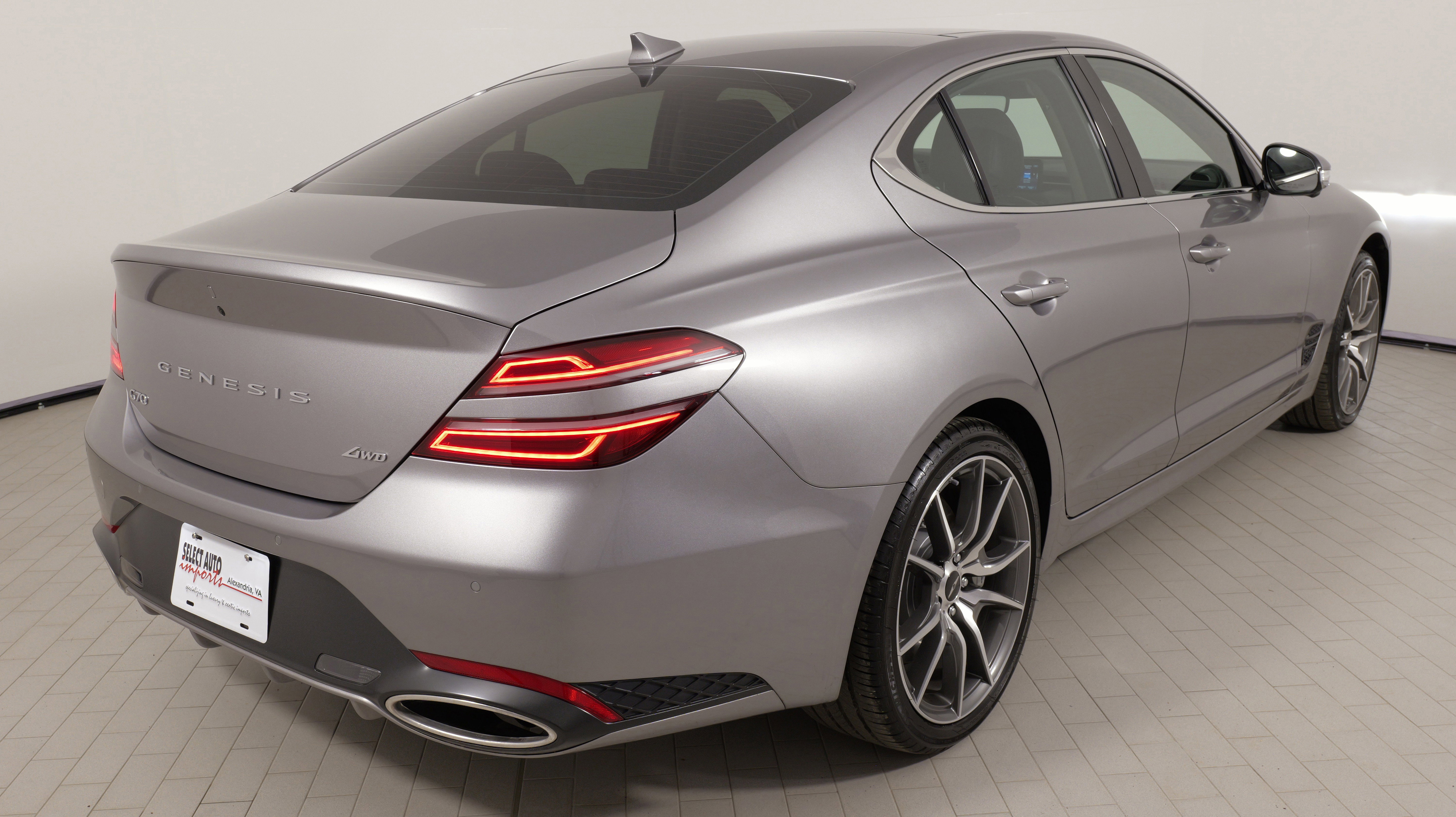 Used 2026 Genesis G70 2.5T Prestige image 10