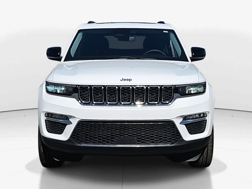 Used 2022 Jeep Grand Cherokee Limited 4xe image 11