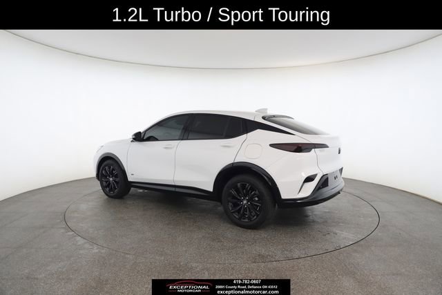 Used 2025 Buick Envista Sport Touring w/ Convenience I Package image 10