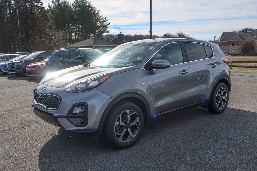Used 2022 Kia Sportage LX image 4