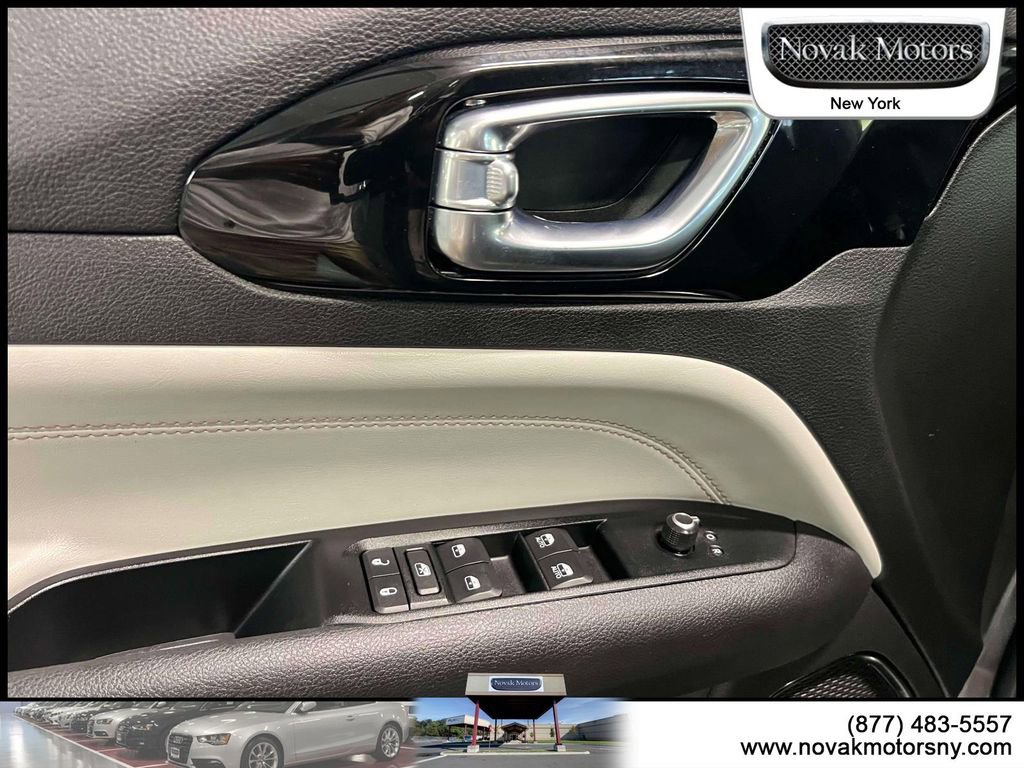 Used 2022 Jeep Compass Limited w/ Sun and Sound Group AWD/4WD image 18