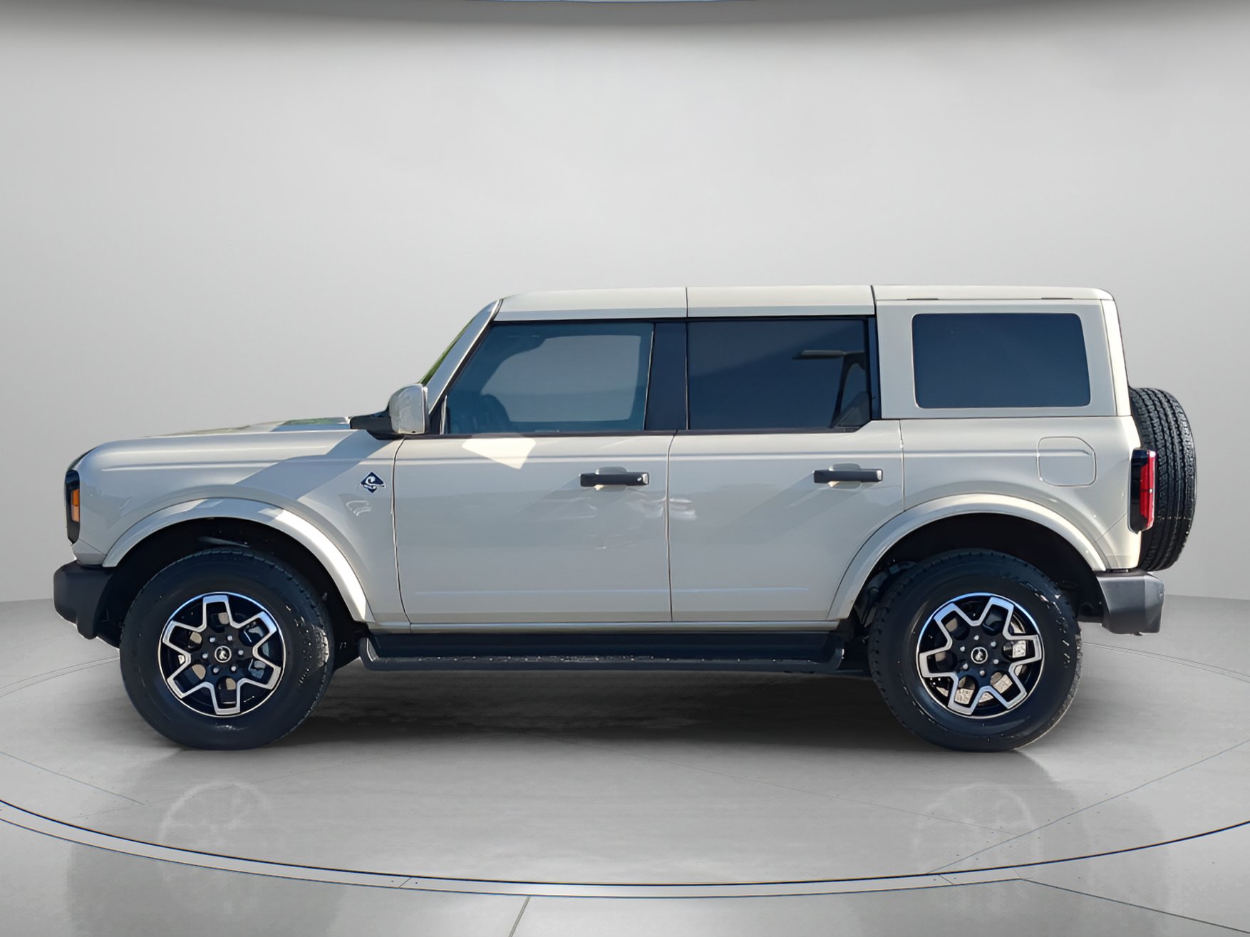 New 2026 Ford Bronco Outer Banks AWD/4WD image 46