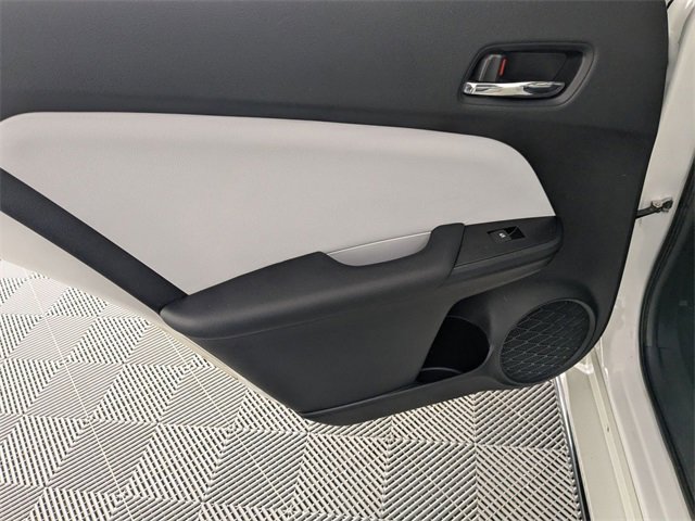 Used 2017 Toyota Prius Four image 25