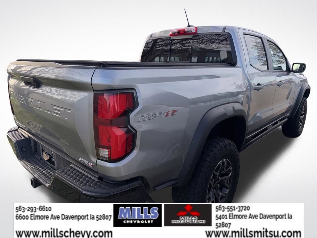 Used 2024 Chevrolet Colorado ZR2 w/ Technology Package image 3