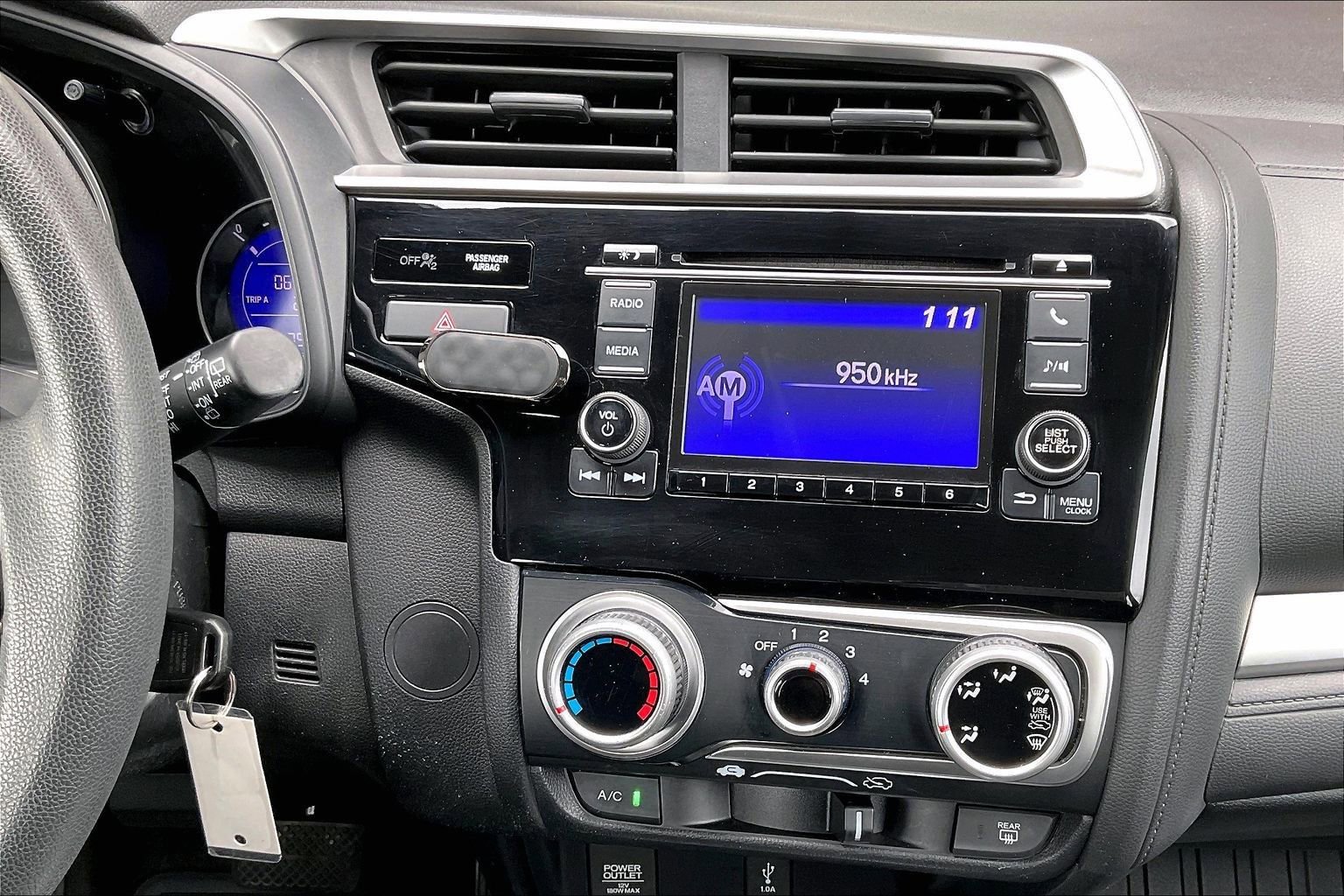 Used 2019 Honda Fit LX image 9