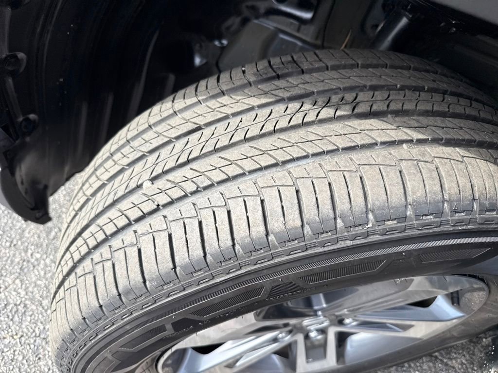 Certified 2025 Honda Pilot EX-L image 31