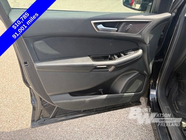 Used 2016 Ford Edge SEL w/ Class II Trailer Tow Package AWD/4WD image 13