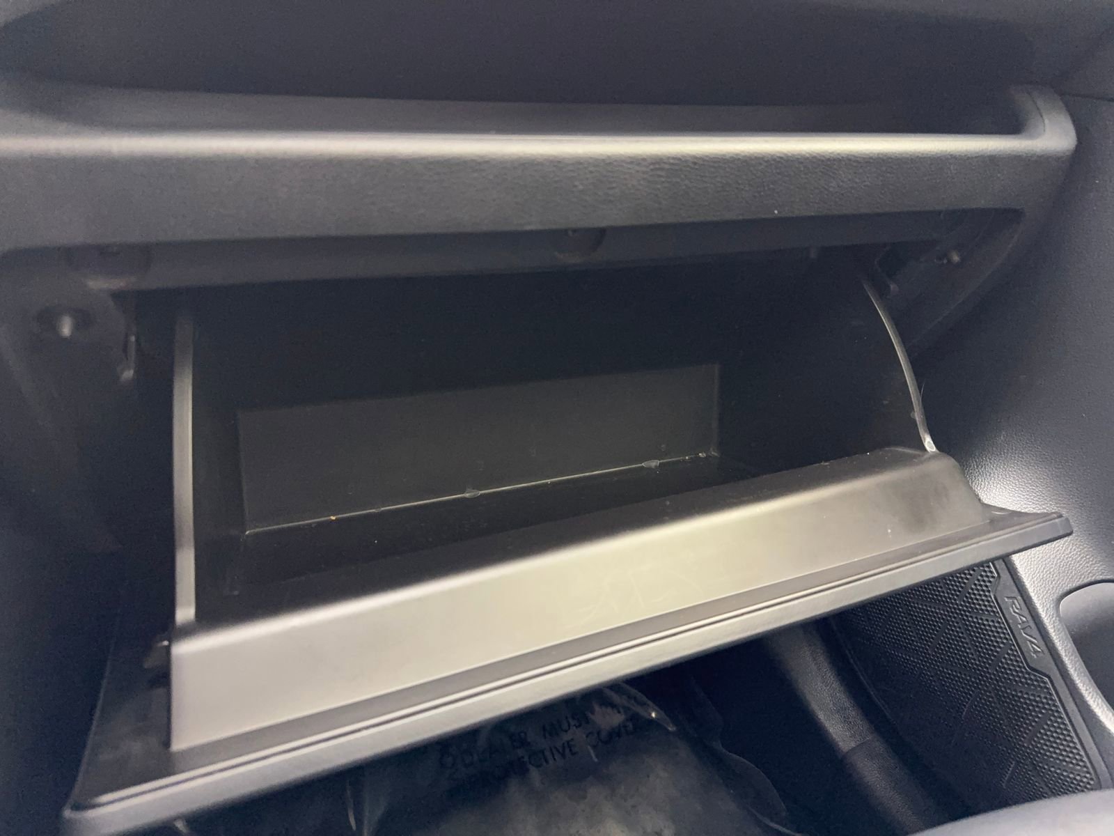 Used 2019 Toyota RAV4 XLE Premium image 29