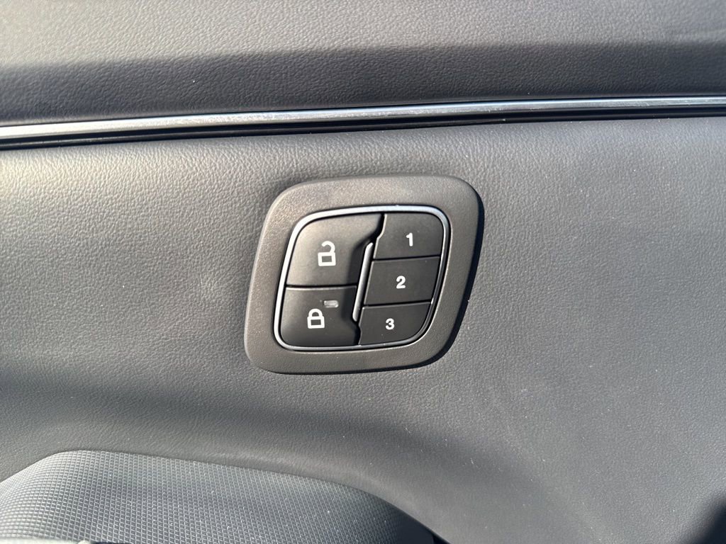 Used 2023 Ford Mustang Mach-E Select w/ Comfort Package Lite image 11