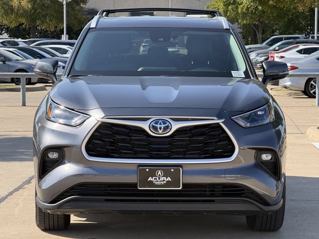 Used 2023 Toyota Highlander XLE FWD image 8