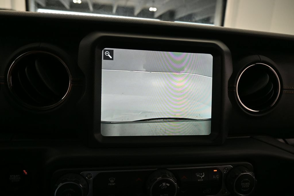 Used 2023 Jeep Gladiator Overland AWD/4WD image 20