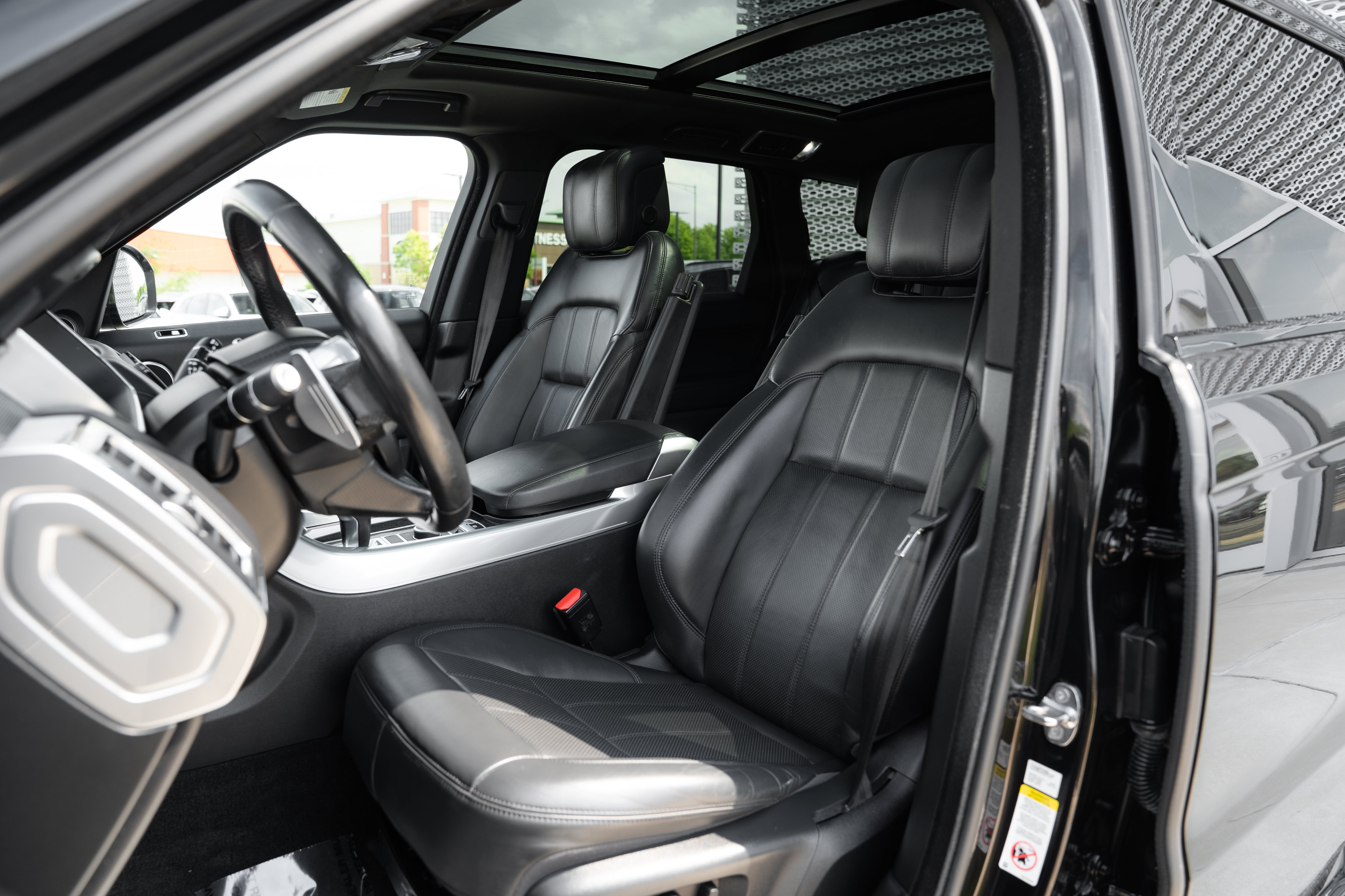 Used 2021 Land Rover Range Rover Sport HSE Silver Edition AWD/4WD image 19
