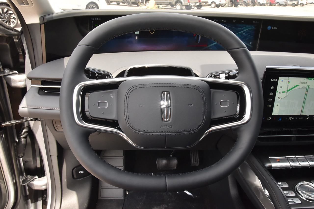 New 2026 Lincoln Nautilus Reserve AWD/4WD image 27