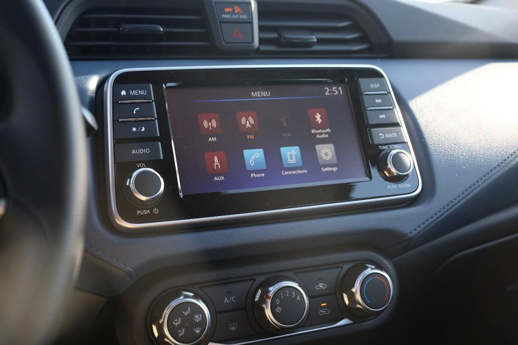 New 2025 Nissan Versa SV w/ Trunk Package image 11