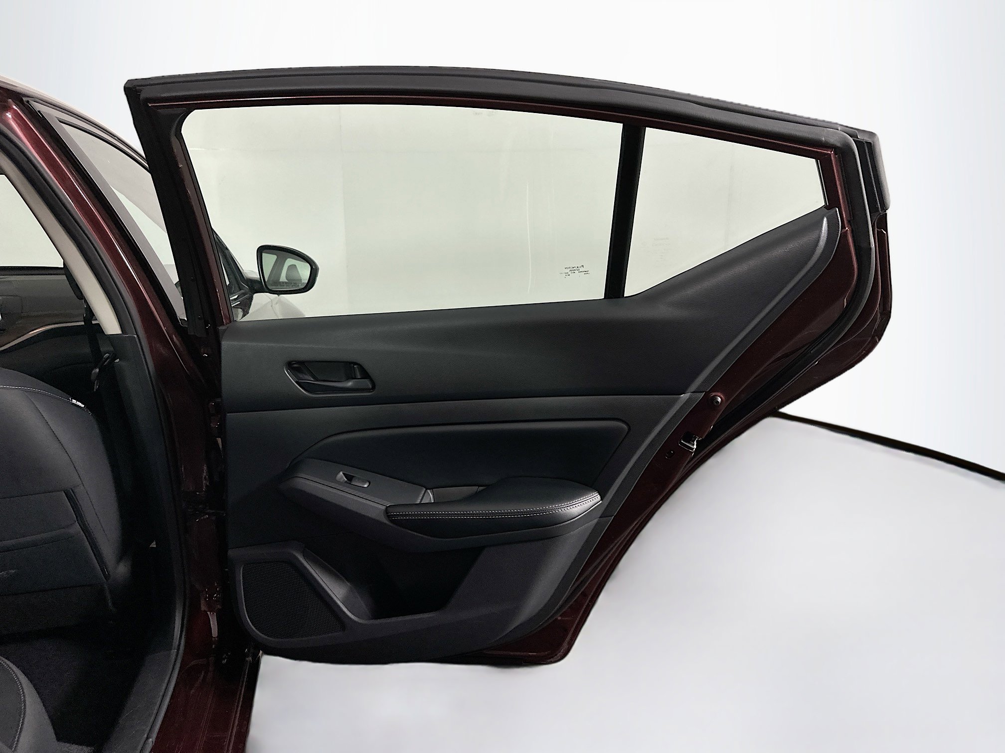 Used 2025 Nissan Altima 2.5 SV image 27