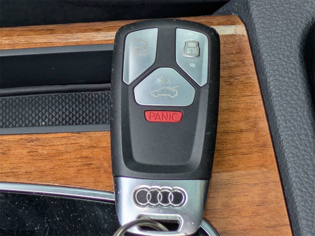 Used 2023 Audi Q5 2.0T Premium w/ Convenience Package image 30