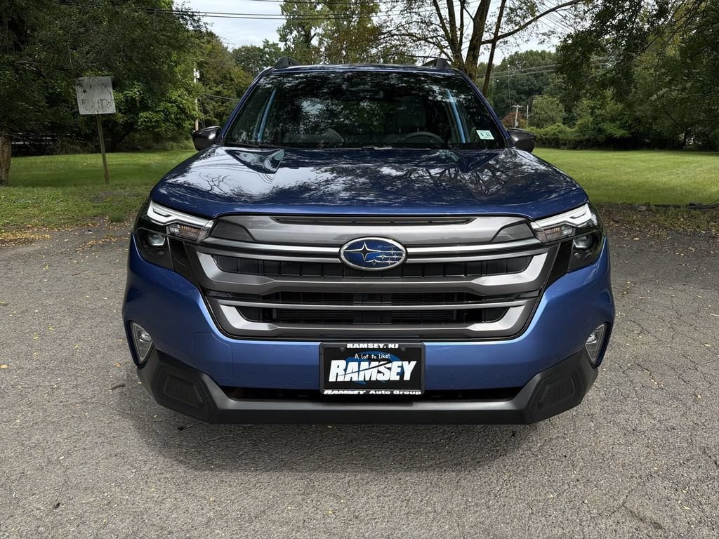 Used 2026 Subaru Forester Premium AWD/4WD image 3