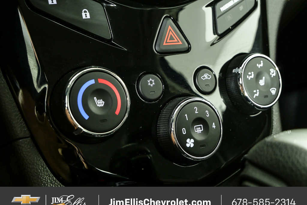 Used 2020 Chevrolet Sonic LT w/ Convenience Package FWD image 15