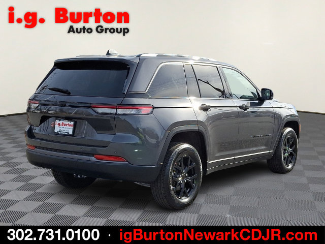 New 2026 Jeep Grand Cherokee Altitude AWD/4WD image 4