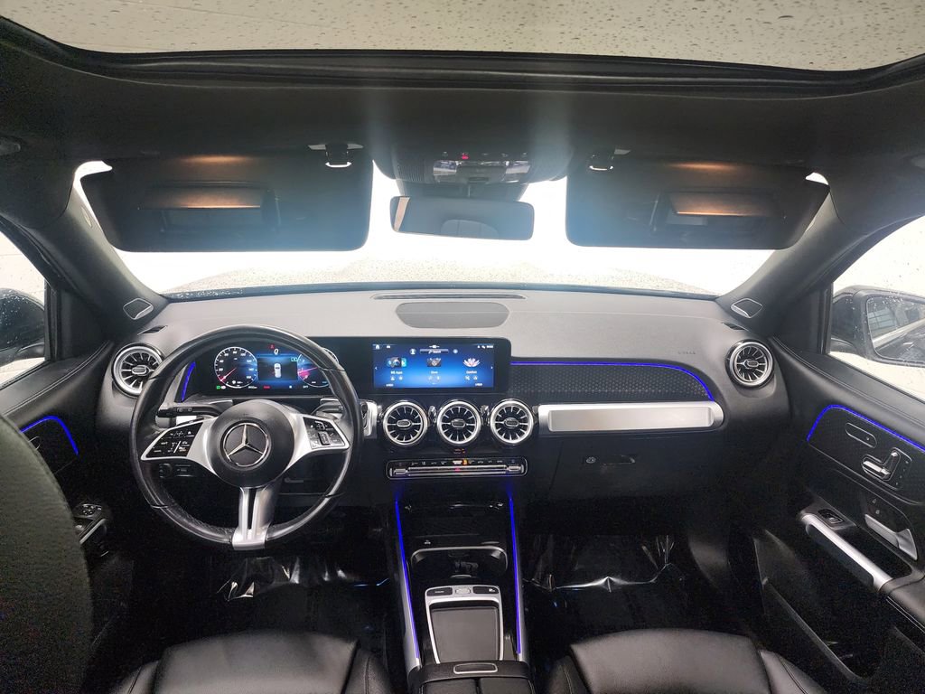 Used 2024 Mercedes-Benz GLB 250 4MATIC image 27