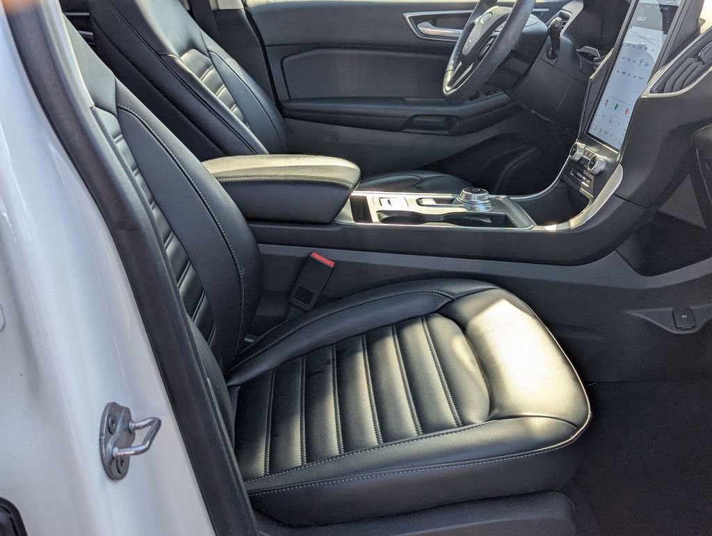 Used 2022 Ford Edge SEL w/ Convenience Package image 26