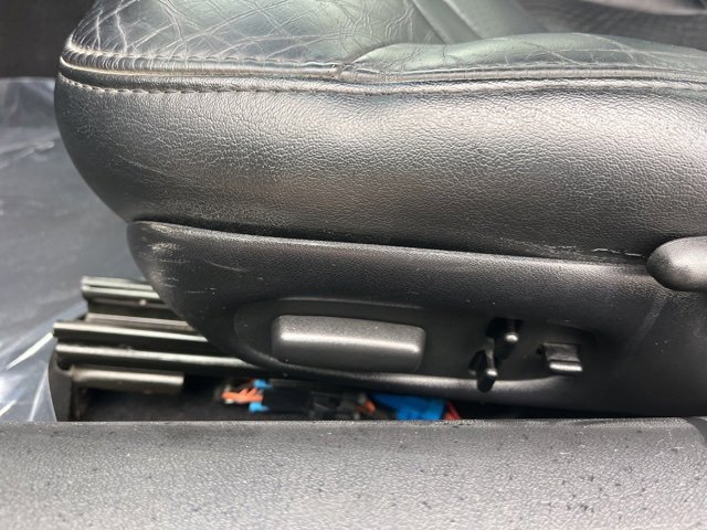 Used 2004 Chevrolet Corvette Coupe w/ Roof Package image 16