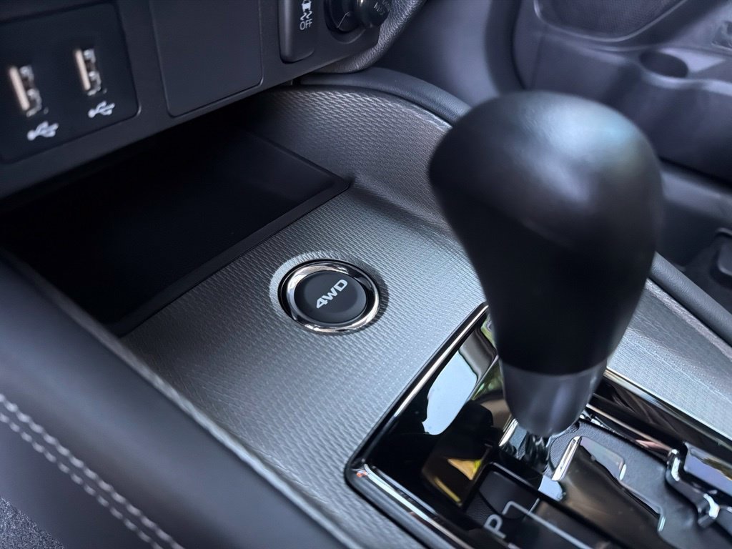 New 2027 Mitsubishi Outlander Sport ES AWD/4WD image 37