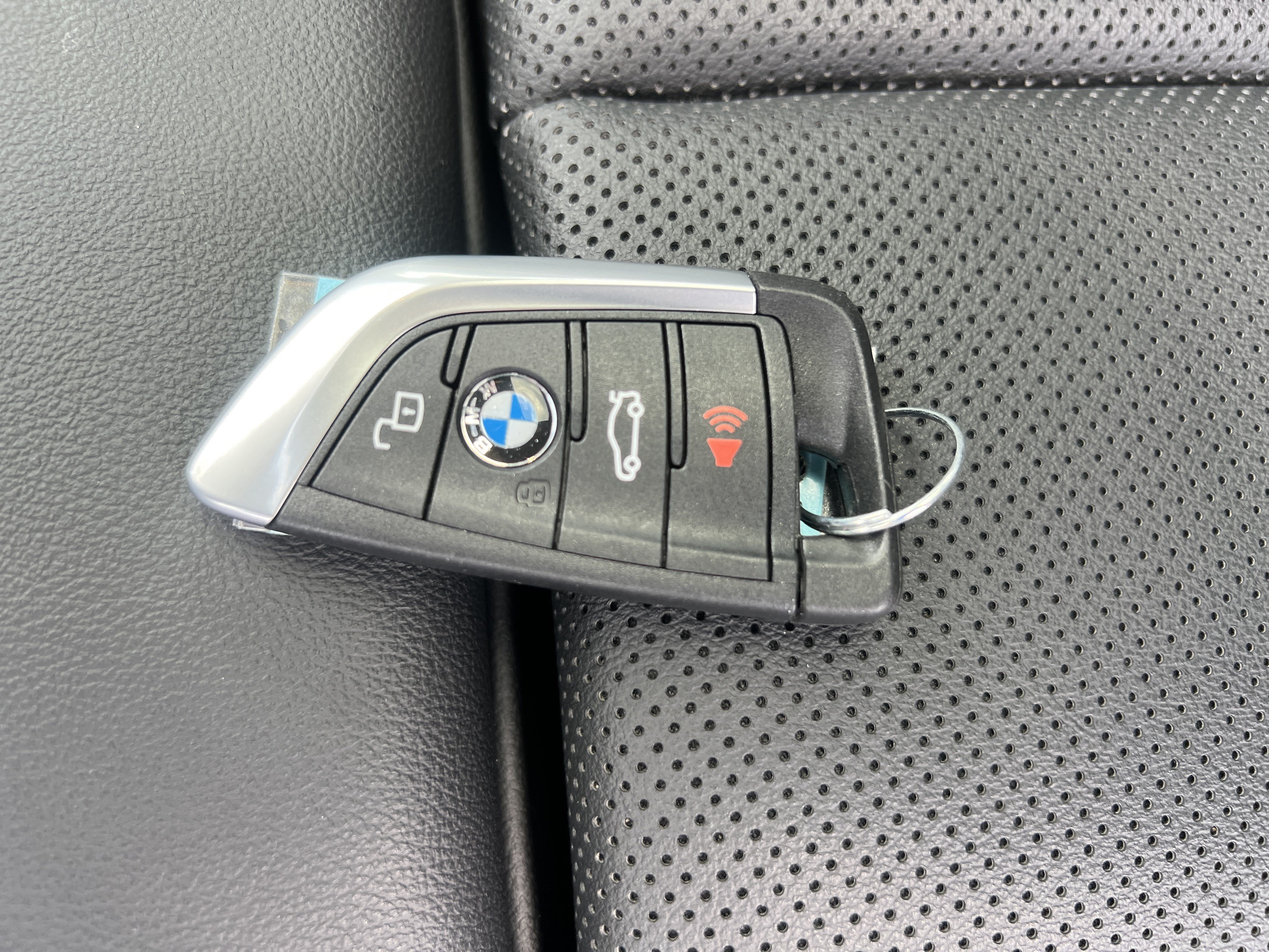 Used 2025 BMW 230i Coupe RWD image 35