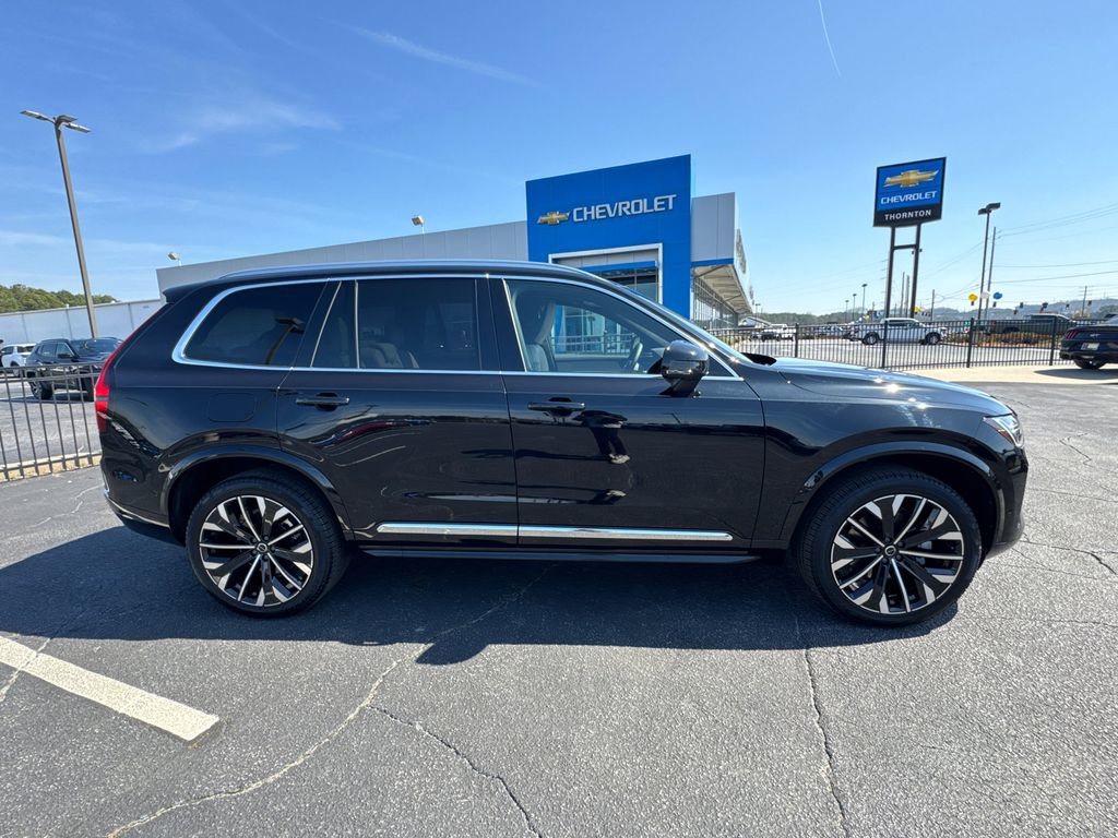 Used 2025 Volvo XC90 B6 Ultra w/ Lounge Package image 5