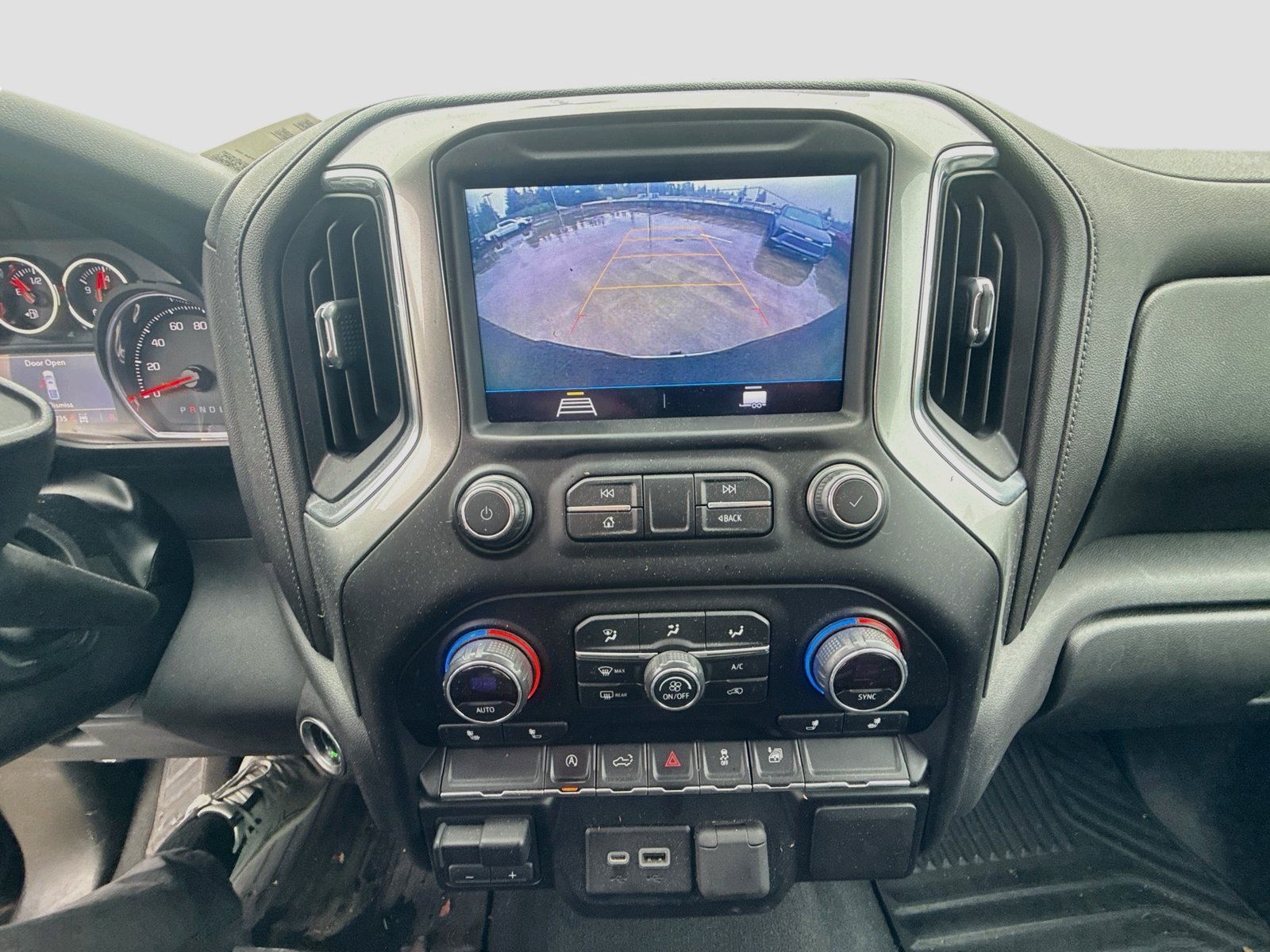 Used 2019 Chevrolet Silverado 1500 LT w/ All-Star Edition AWD/4WD image 13