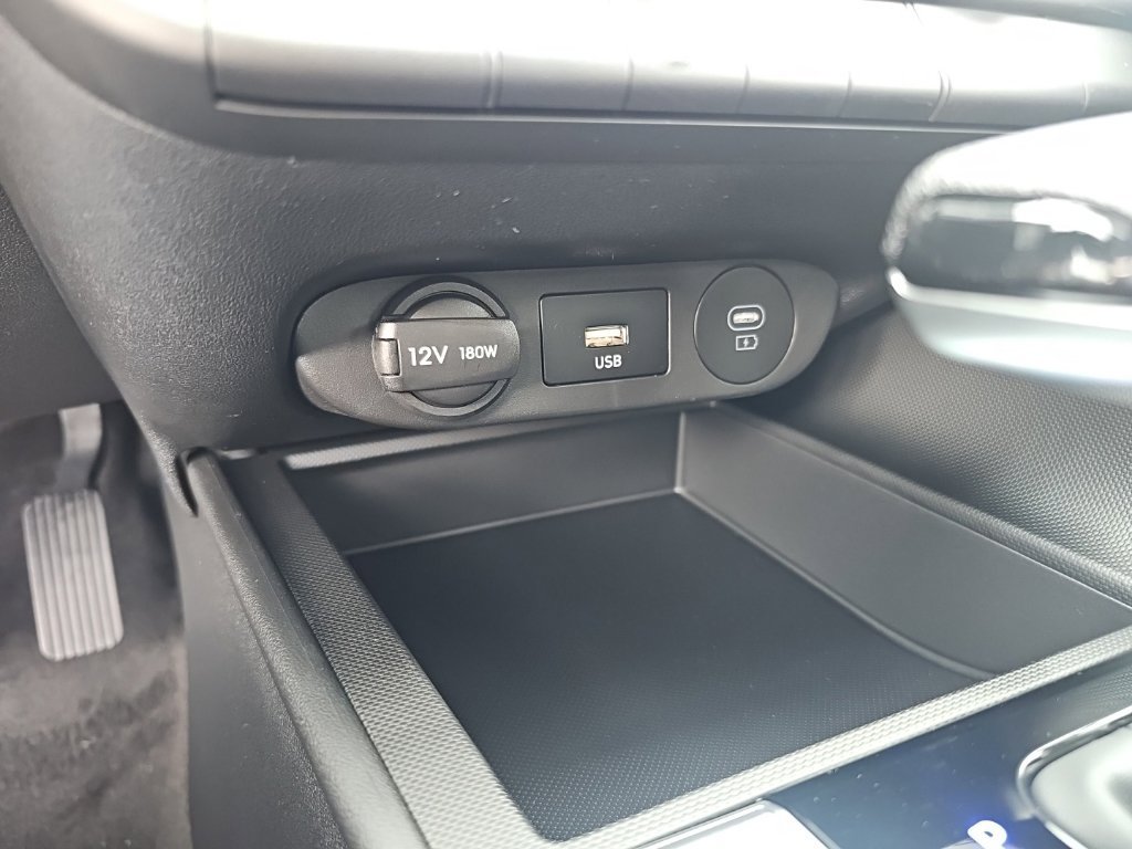 New 2026 Hyundai Elantra SE FWD image 20
