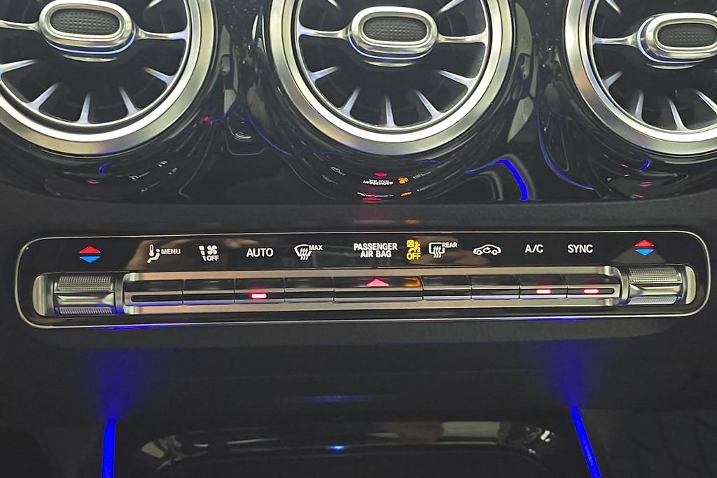 Used 2021 Mercedes-Benz GLA 45 AMG 4MATIC image 20