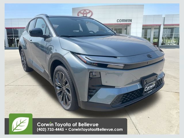 New 2026 Toyota C-HR AWD/4WD 360° Tour