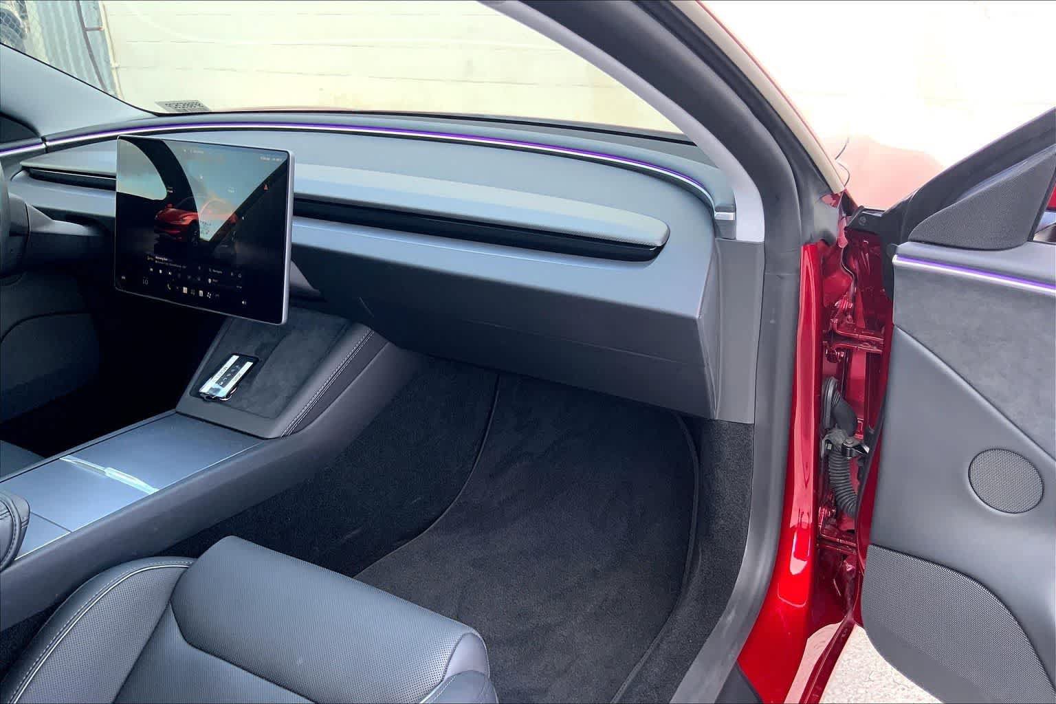 Used 2025 Tesla Model 3 Performance AWD/4WD image 23
