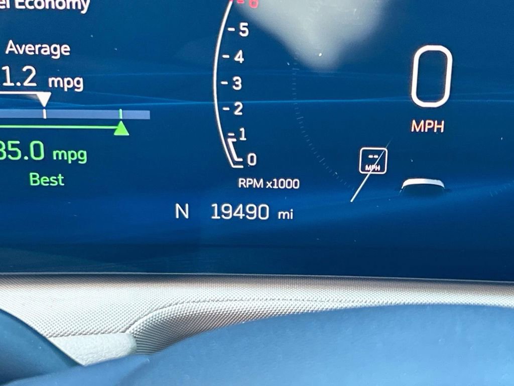 Certified 2024 Cadillac XT4 Luxury w/ Cold Weather Package image 38