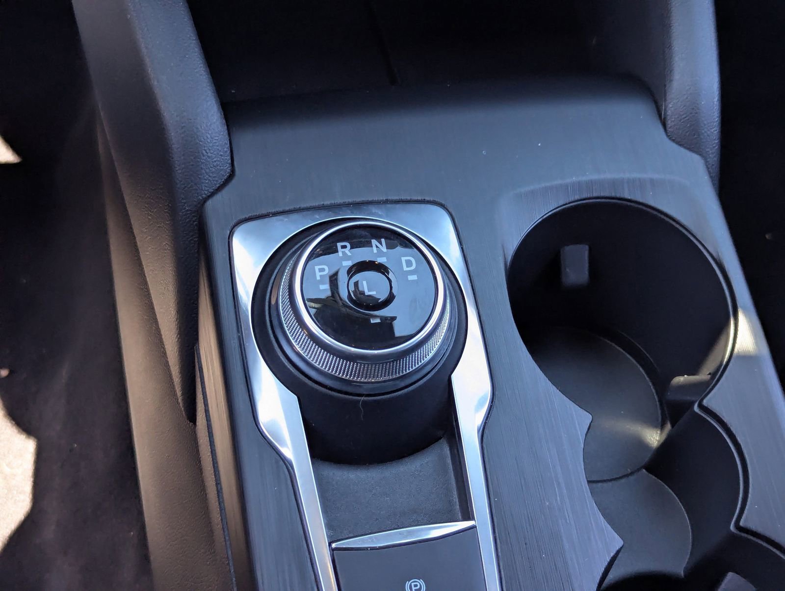 New 2025 Ford Escape ST-Line image 54