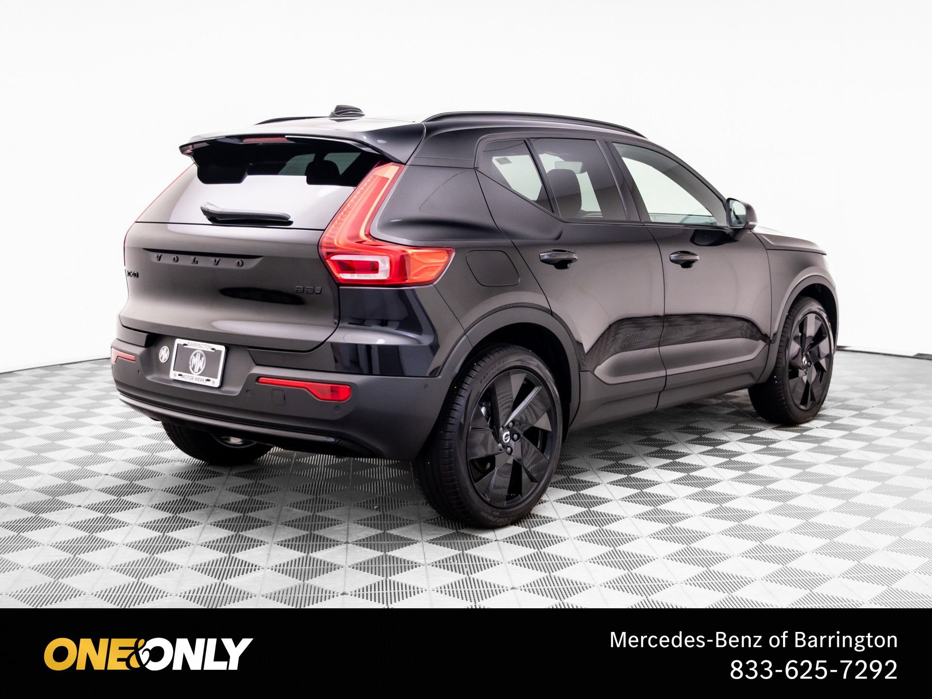 Used 2026 Volvo XC40 B5 Ultra w/ Climate Package AWD/4WD image 5