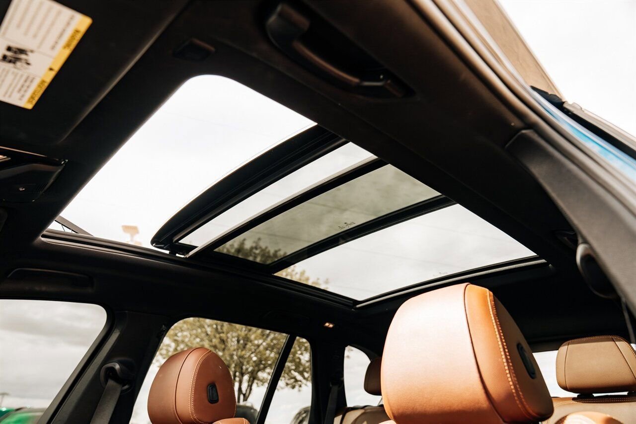 Used 2022 BMW X5 sDrive40i w/ M Sport Package image 40