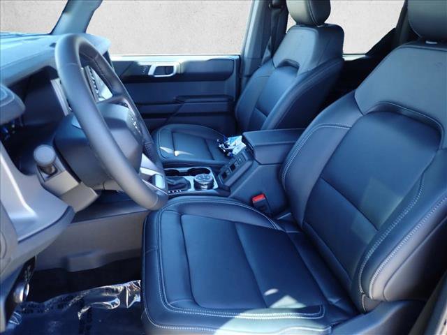 New 2026 Ford Bronco Outer Banks w/ Sasquatch Package AWD/4WD image 11
