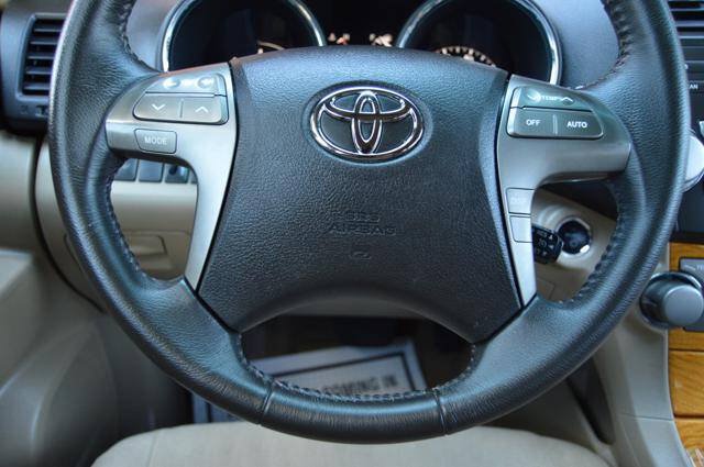 Used 2010 Toyota Highlander 4WD Hybrid w/ Extra Value Pkg 2 image 20