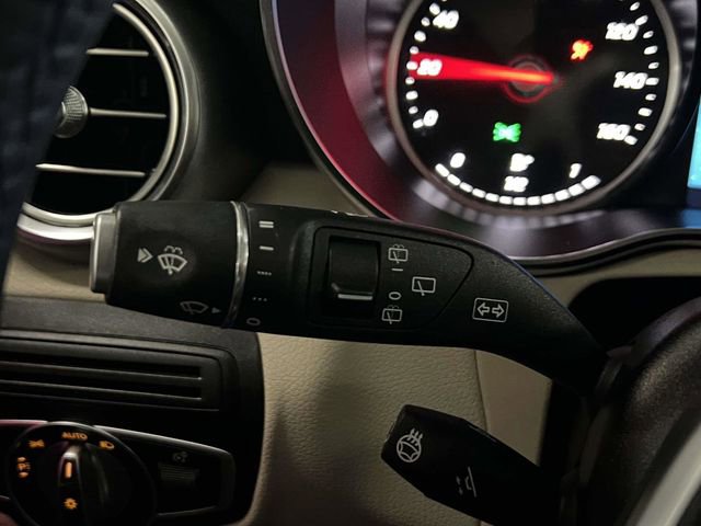 Certified 2022 Mercedes-Benz GLC 300 4MATIC image 22