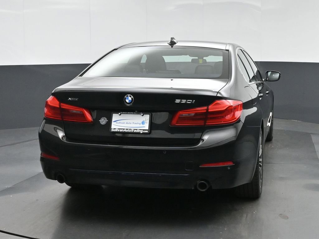 Used 2019 BMW 530i xDrive w/ Convenience Package AWD/4WD image 6