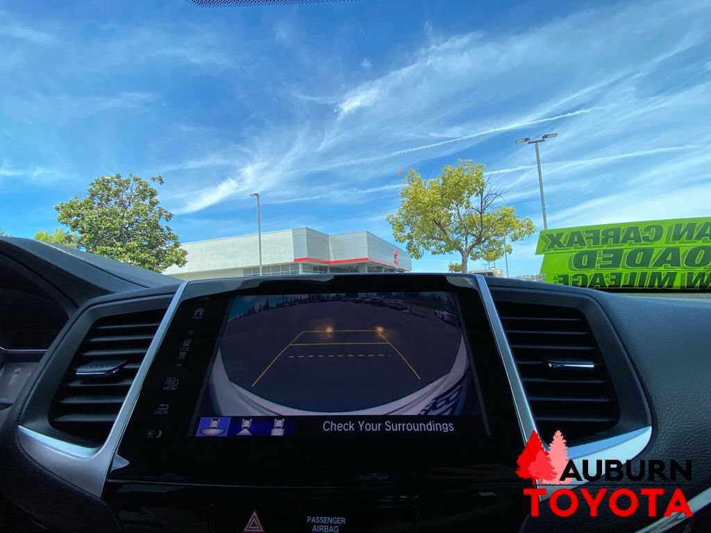 Used 2018 Honda Pilot Touring image 46