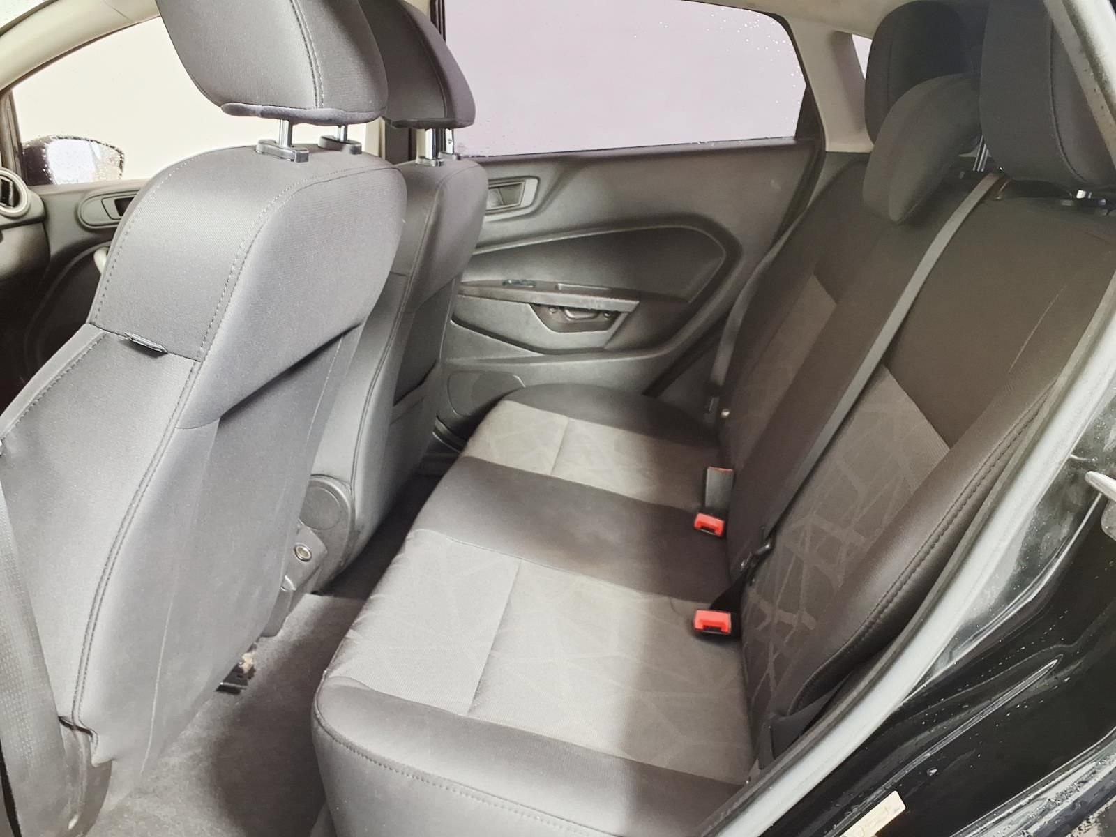 Used 2012 Ford Fiesta SE FWD image 10